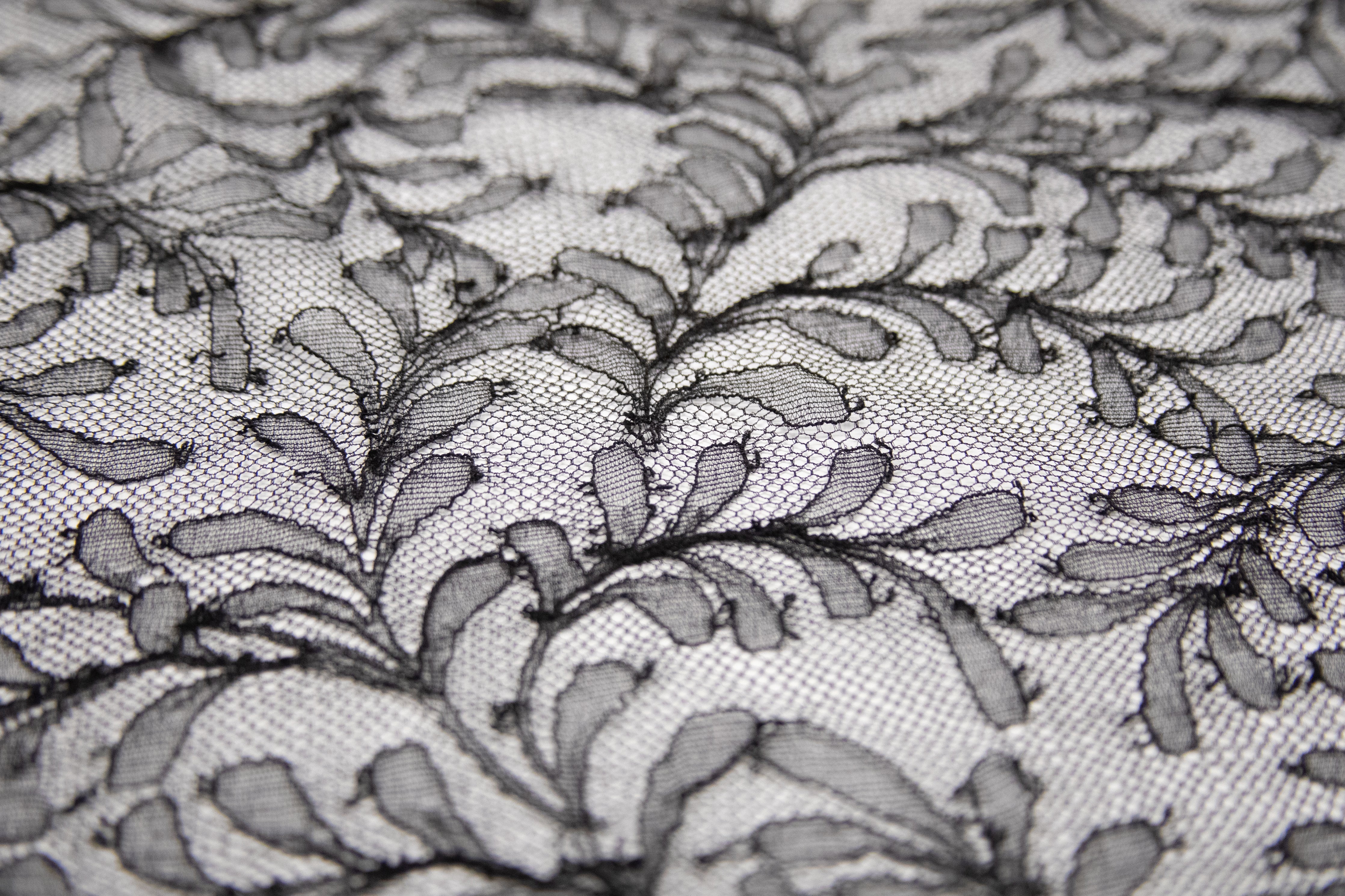 Floral Chantilly Lace in Black, Made in France - Image 3
